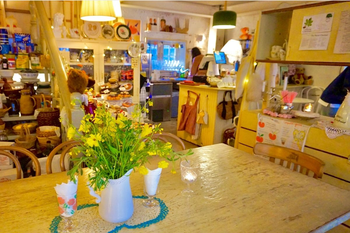 韓国、韓国旅行、韓国観光、ソウル、ソウル旅行、弘大、ホンデ、延南洞、ヨンナムドン、韓国カフェ、ソウルカフェ、延南洞カフェ、おすすめ、人気、SNS、写真映え、韓国デザート