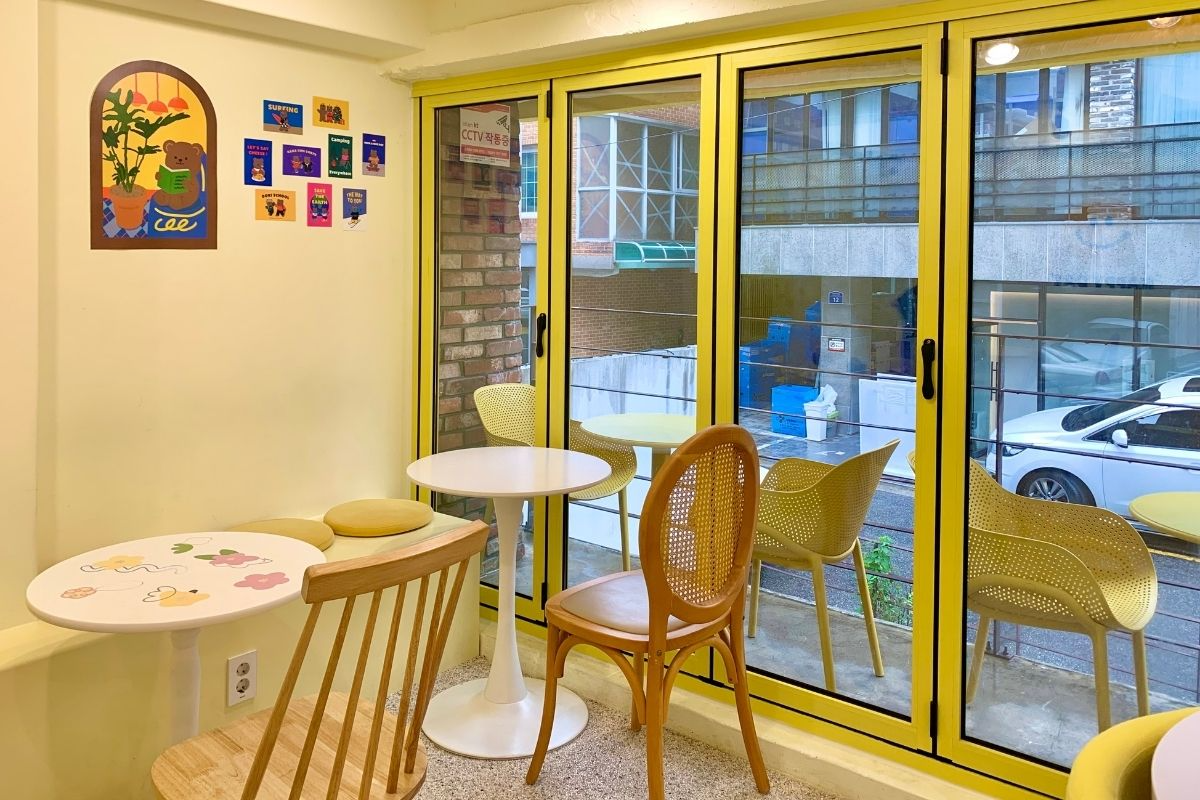 韓国、韓国旅行、韓国観光、ソウル、ソウル旅行、弘大、ホンデ、延南洞、ヨンナムドン、韓国カフェ、ソウルカフェ、延南洞カフェ、おすすめ、人気、SNS、写真映え、韓国デザート