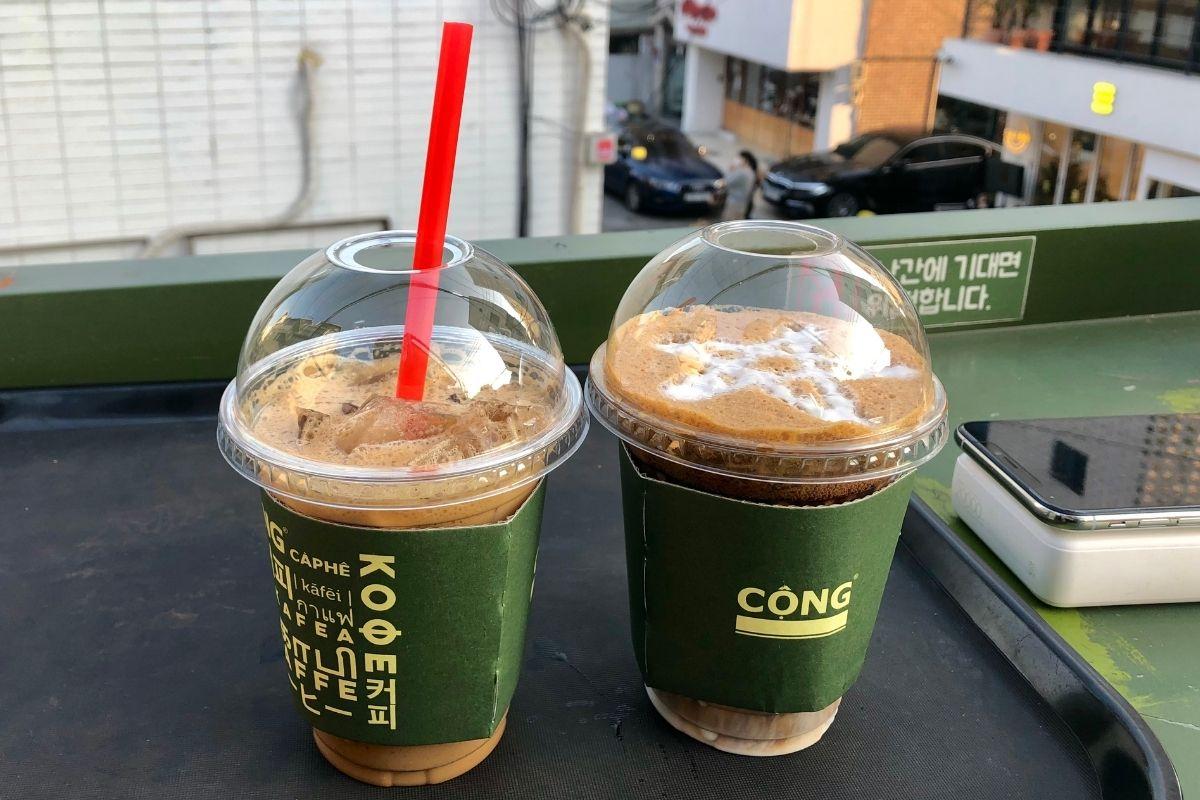 Yeonnamdong Cafe Guide: Cộng Cà Phê 콩카페 연남점