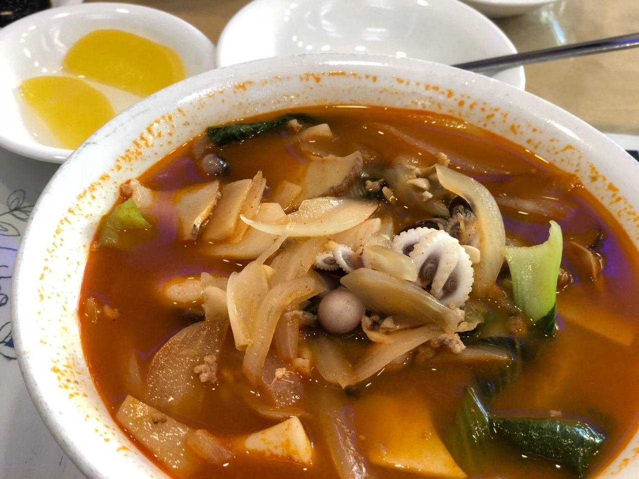 mì jjamppong ở Nhà hàng Gonghwachun(공화춘) ở china town incheon 