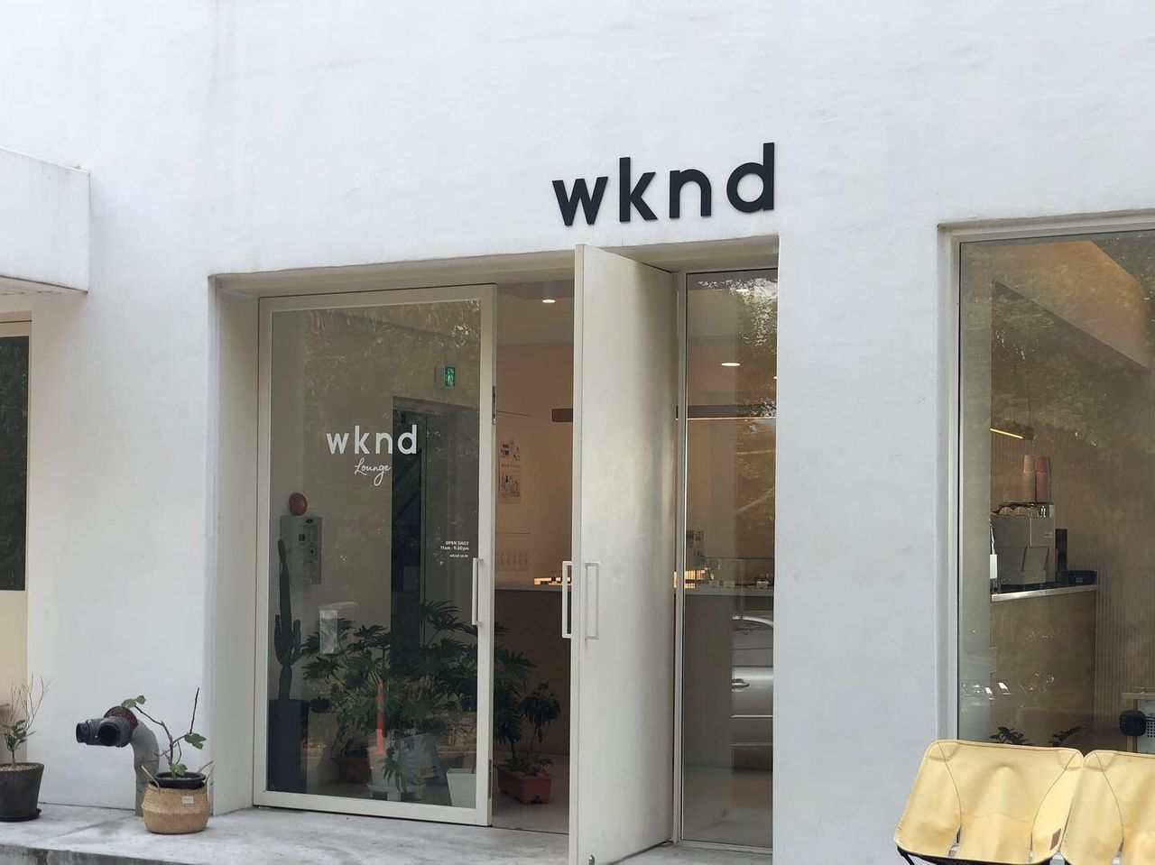 wknd Lounge ở china town incheon