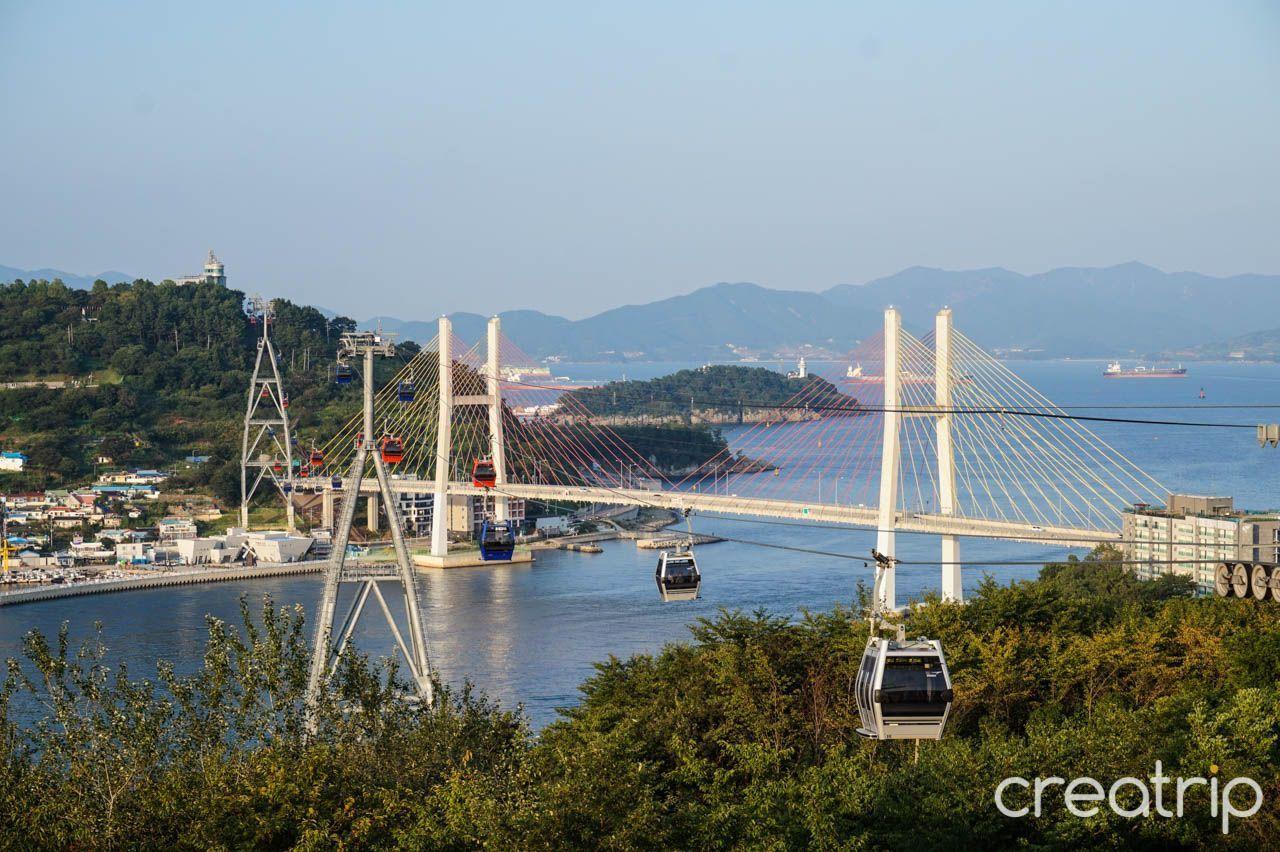 Must Visit Attractions and Cafes at Yeosu (7 Each)