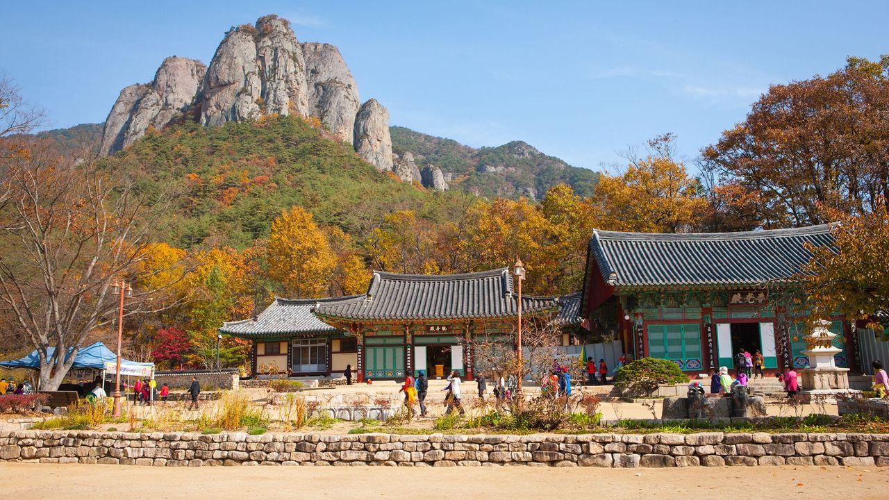 韓国地方旅行、韓国国立公園、智異山、周王山、雪岳山、韓国秋、韓国紅葉、五台山