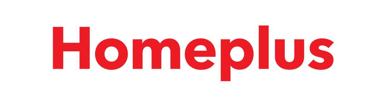 韓國大型零售商Homeplus的標誌，全紅色字體，展現品牌專業與現代化。「Homeplus是韓國知名零售商，擁有多樣化的商品選擇與便利的購物環境。」