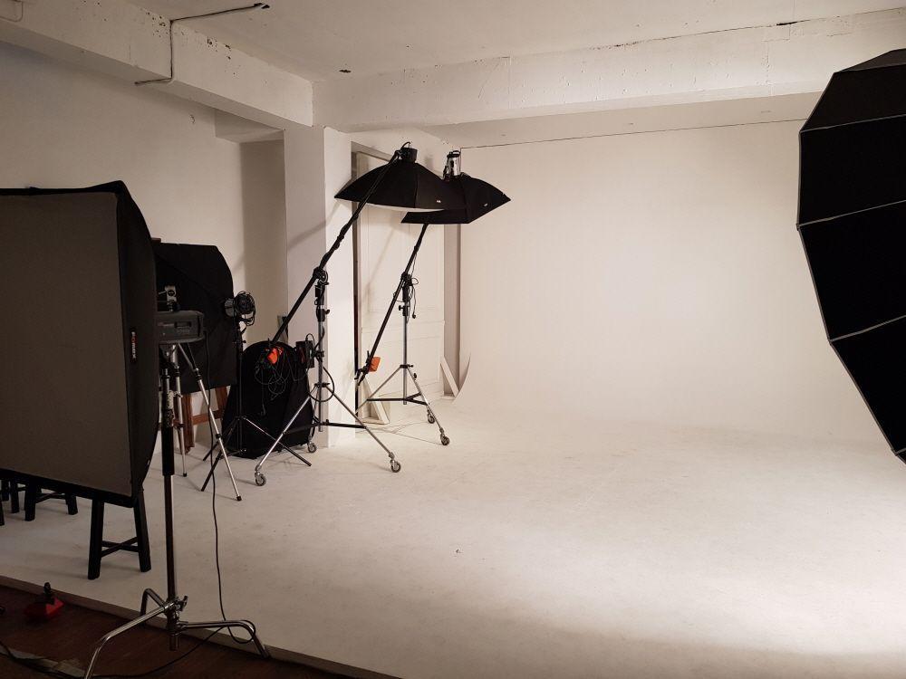 弘大證件相推介 Time On Me Studio