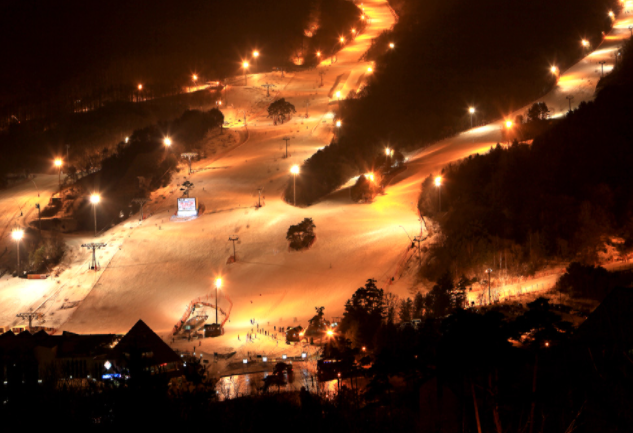 茂朱德裕山渡假村滑雪場 全羅道