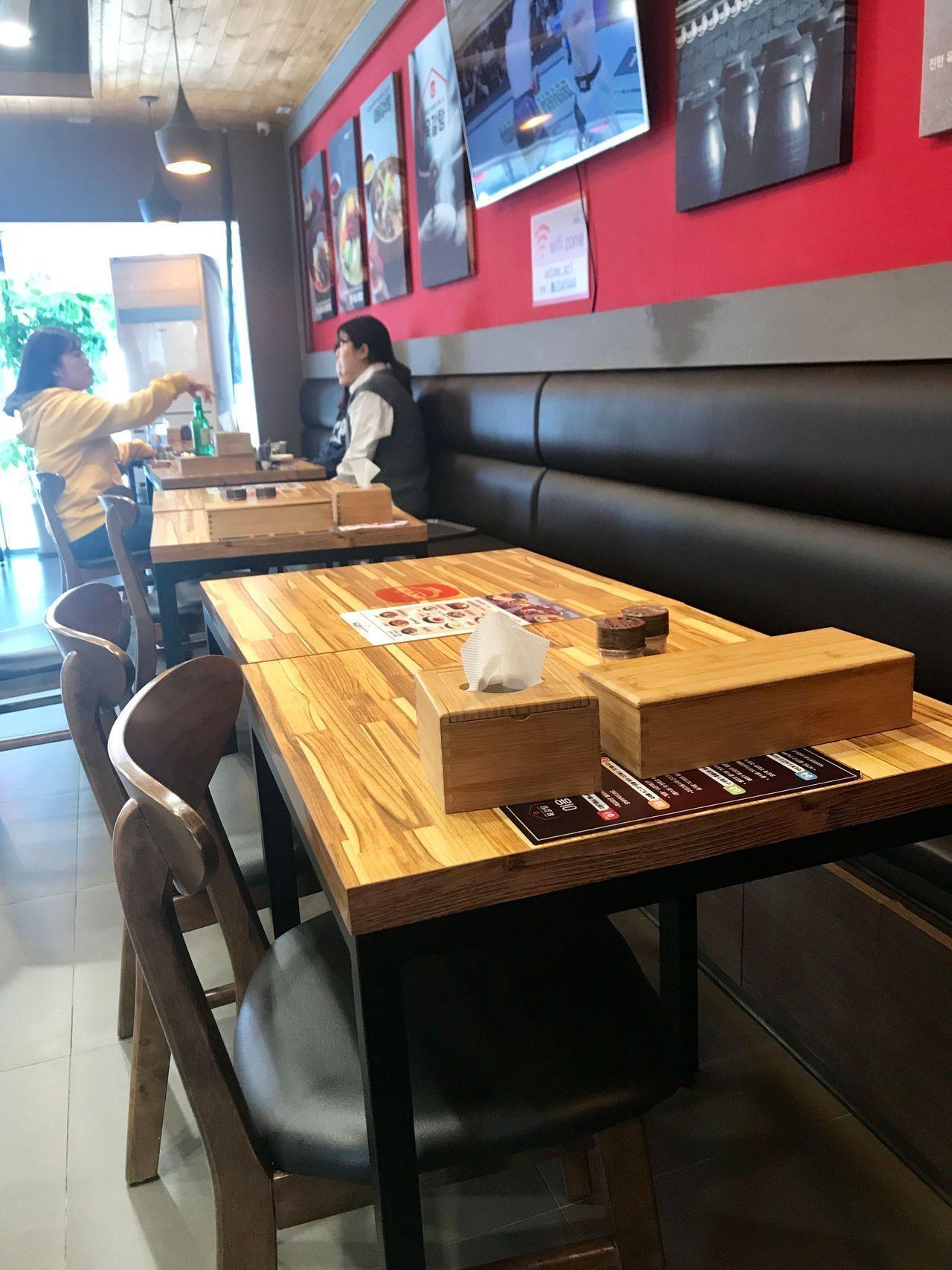 Sinchon Food with Great Cost-Efficiency