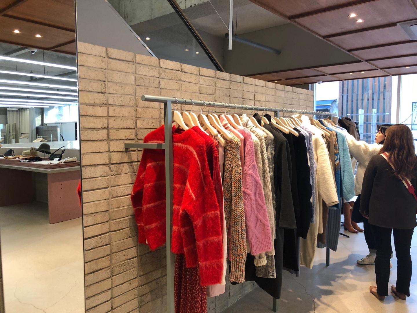 Korean Online Brands | Flagship Stores in Hongdae | Experience the famous Korean online shops at offline stores now!