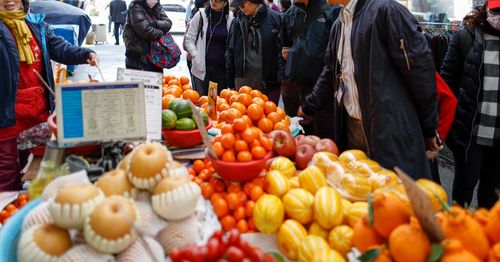 What Fruits Are In Season In Korea Right Now? When To Buy Strawberries, Apples And More! Melons, Oranges And Pomegranates Are Abundant In Korea?