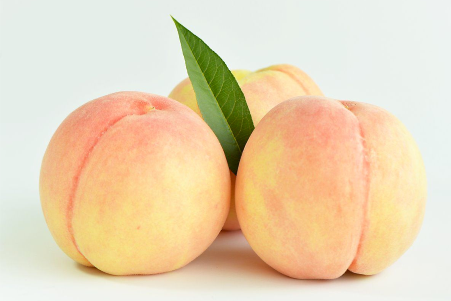 韩国夏季多汁水蜜桃：增进食欲，解宿醉功能，韩国广受欢迎的水果之首。