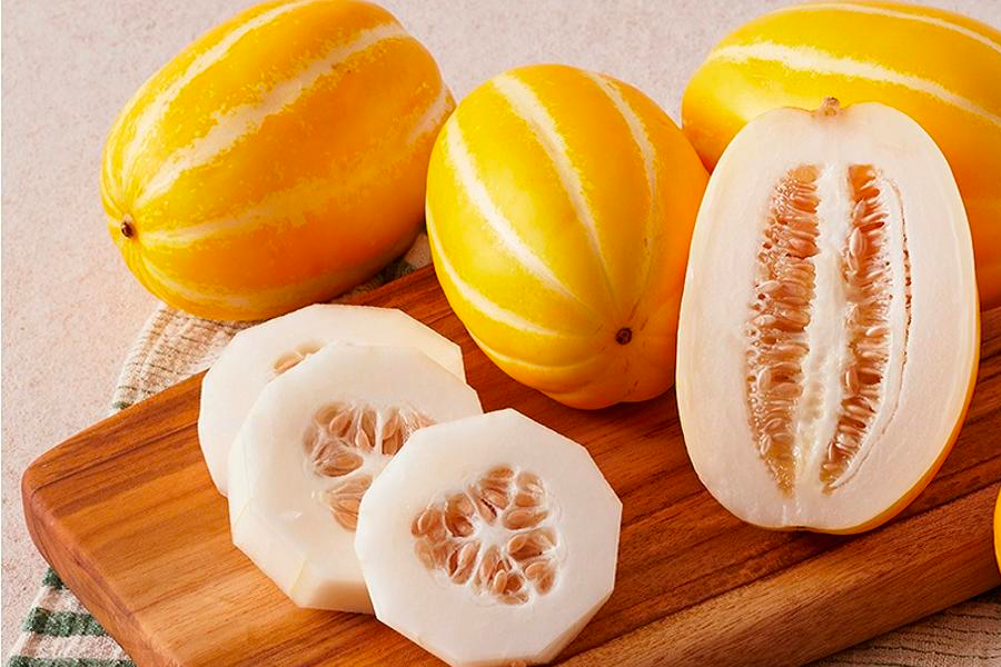 韩国香瓜：春季末成熟的韩国香瓜，低卡路里却充满甜味，享受韩国特有清爽味道。