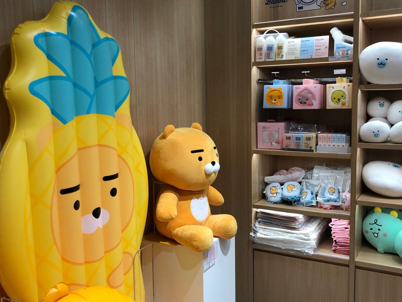 【Myeongdong Shopping】Summer clothing is on the market! Myeongdong Young Plaza visit