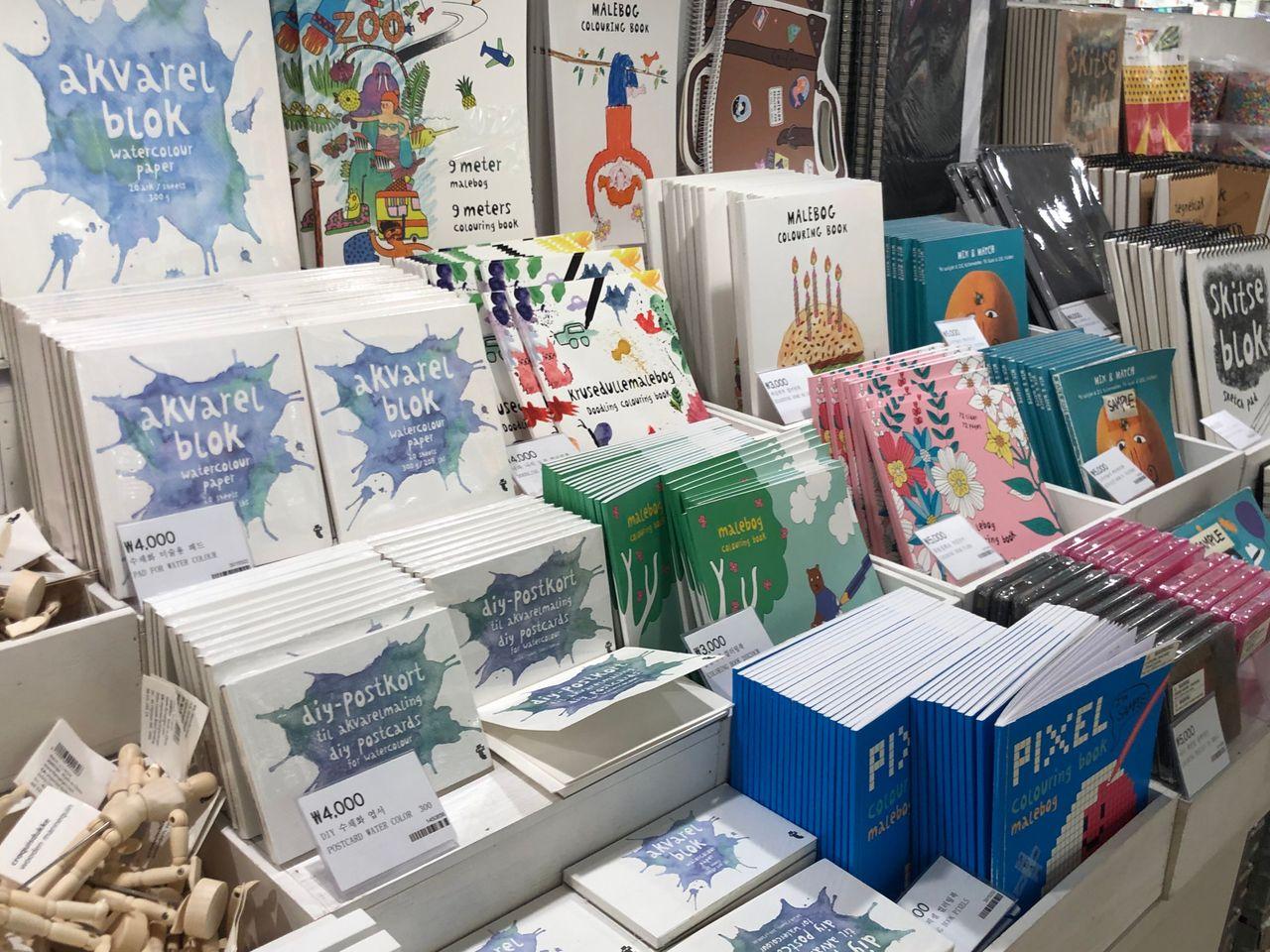 【Myeongdong Shopping】Summer clothing is on the market! Myeongdong Young Plaza visit