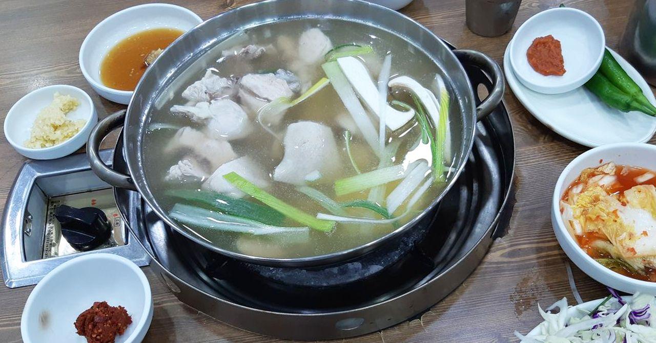 梨大「孔陵一隻雞」介紹