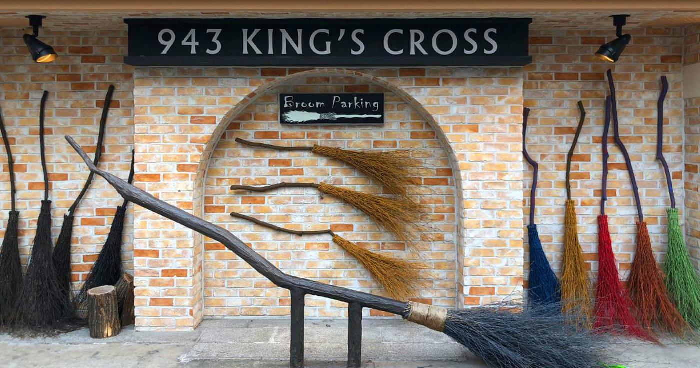 คาเฟ่ ฮงแด | 943 King's Cross คาเฟ่ธีมแฮรี่พอตเตอร์