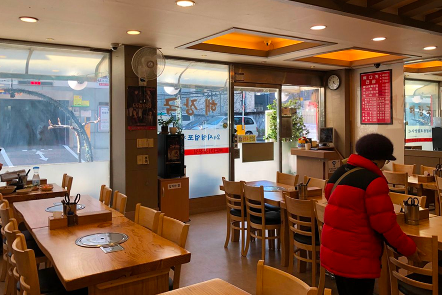 東廟24小時馬鈴薯排骨湯