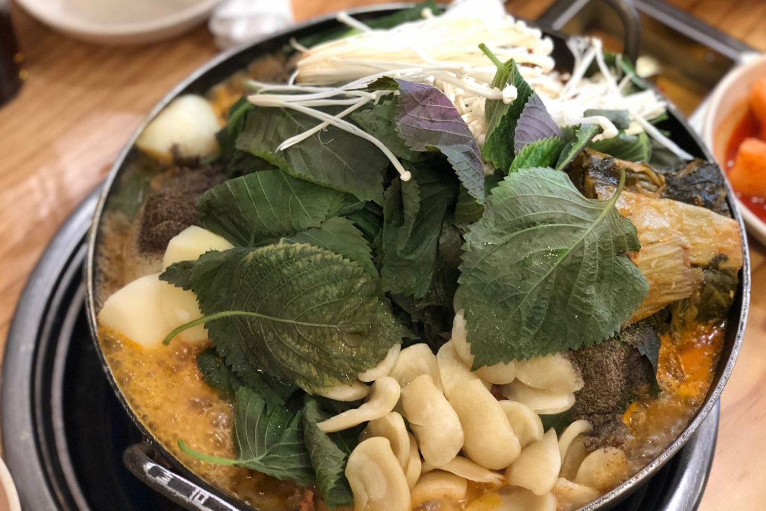 24小時 馬鈴薯排骨湯