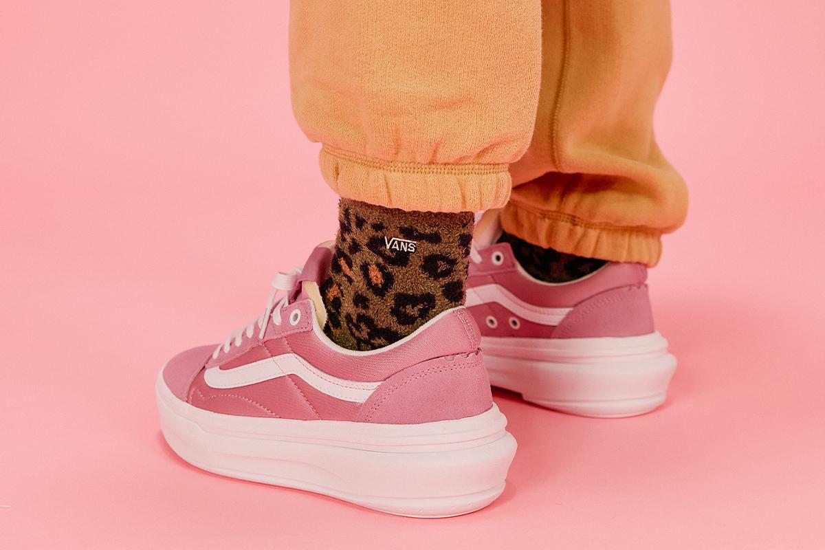 ソウル 韓国旅行 ABCマート 明洞 シューズ NIKE adidas CONVERSE FILA