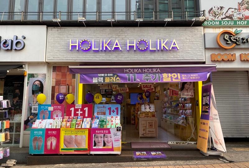 韓国、韓国旅行、韓国観光、ソウル旅行、弘大、ホンデ、ショッピング、韓国コスメ、オリーブヤング、若者、ホットスポット、韓国ファッション、韓国雑貨、小物、韓国アクセサリー