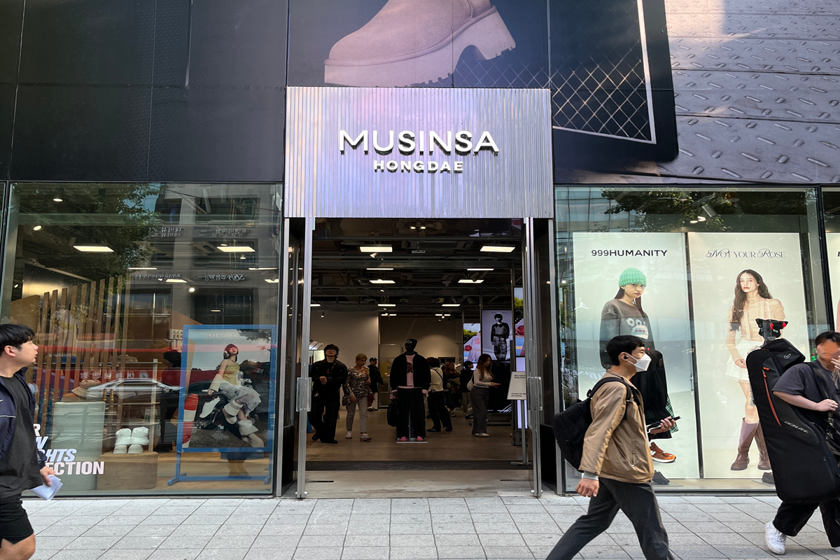 韓國購物 首爾購物 弘大購物攻略 弘大行街 弘大必買 弘大服裝 弘大時裝 弘大美妝 弘大化妝品 弘大小店 2025 推薦