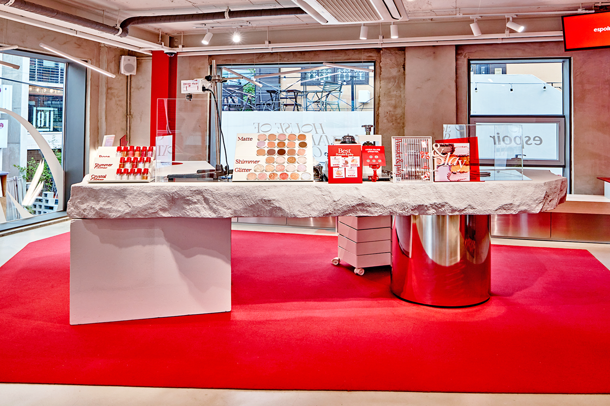 韓國購物 首爾購物 弘大購物攻略 弘大行街 弘大必買 弘大服裝 弘大時裝 弘大美妝 弘大化妝品 弘大小店 2025 推薦