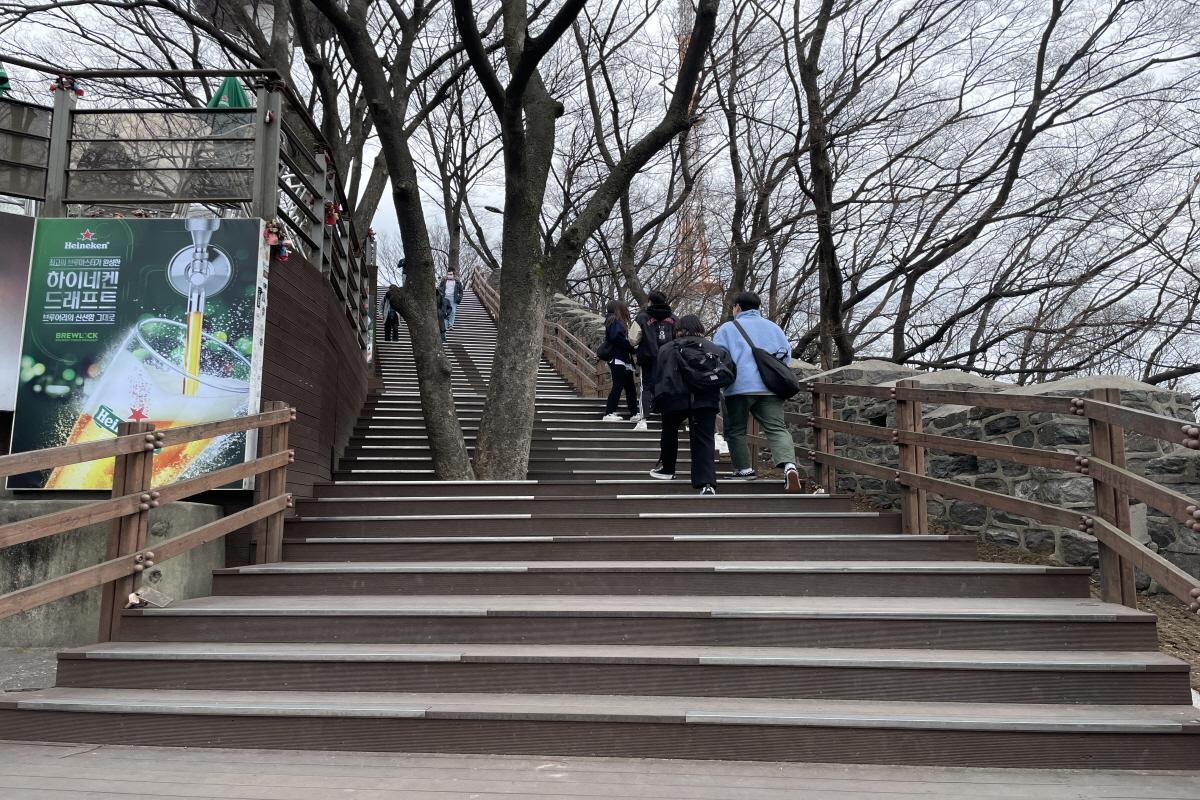 韓国、韓国旅行、韓国観光、ソウル、ソウル旅行、南山公園、ソウルタワー南山ケーブルカー、明洞、龍山、ドラマロケ地韓国旅行 ソウル 南山公園 ソウルタワー 南山ケーブルカー 明洞 龍山 梨泰院 ドラマ撮影地