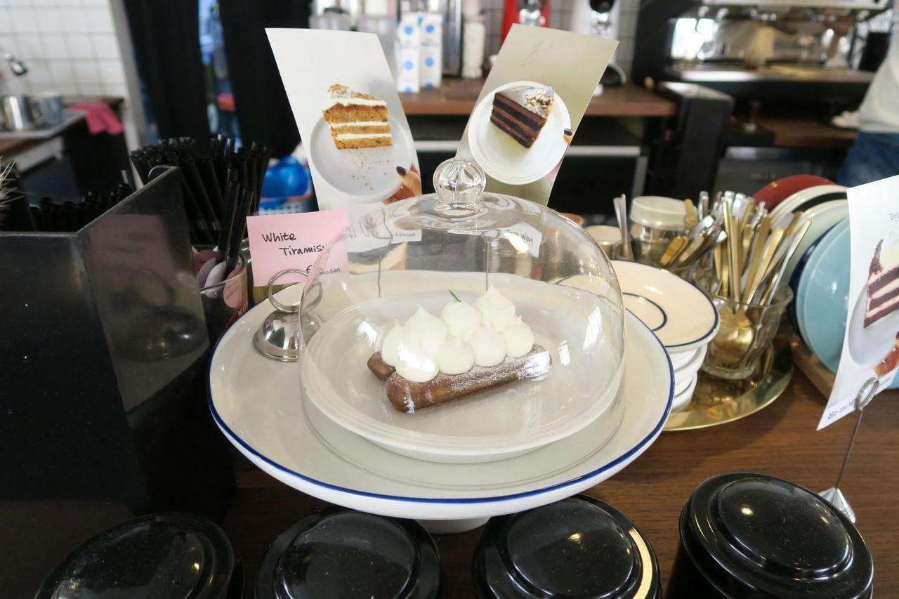 韓国カフェ、ティラミスカフェ、ソウルカフェ、イテウォンカフェ、インスタ映えカフェ、ホワイトティラミス、ティラミスの美味しいカフェ