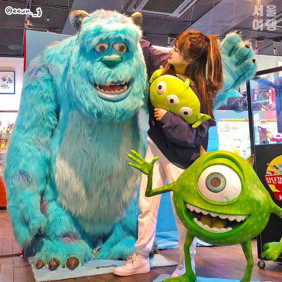 สำหรับใครที่ชอบการถ่ายรูปพลาดไม่ได้! กับงานนิทรรศการ และการแสดงโชว์ที่กำลังจะมีในปี 2025 ที่ดีที่สุด 8 งาน ใครที่อยากได้รูปถ่ายสวยๆ อัพโหลดลง IG, Facebook ห้ามพลาด