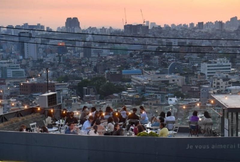 韓国旅行、韓国おすすめスポット、ホットプレイス、人気スポット、ソウル旅行、ソウルカフェ、ソウルグルメ、文来、ソンリダンキル、ヨンリダンキル、乙支路、益善洞、延南洞、聖水