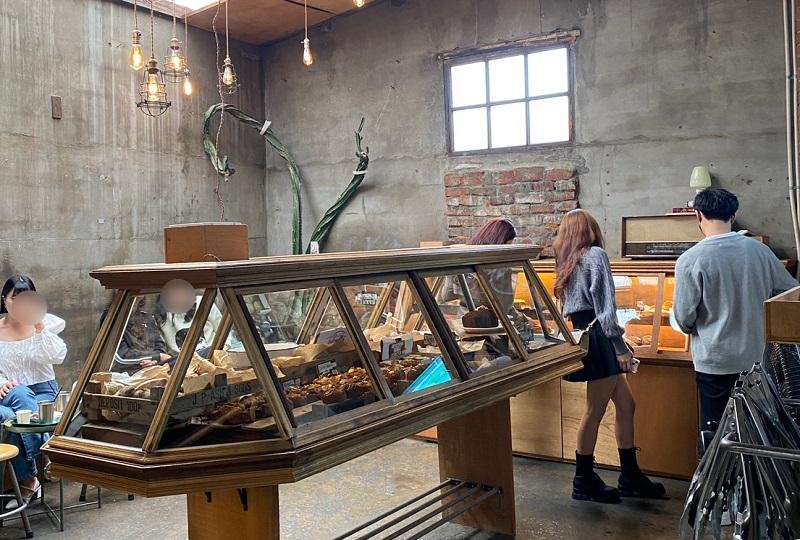 韓国旅行、韓国おすすめスポット、ホットプレイス、人気スポット、ソウル旅行、ソウルカフェ、ソウルグルメ、文来