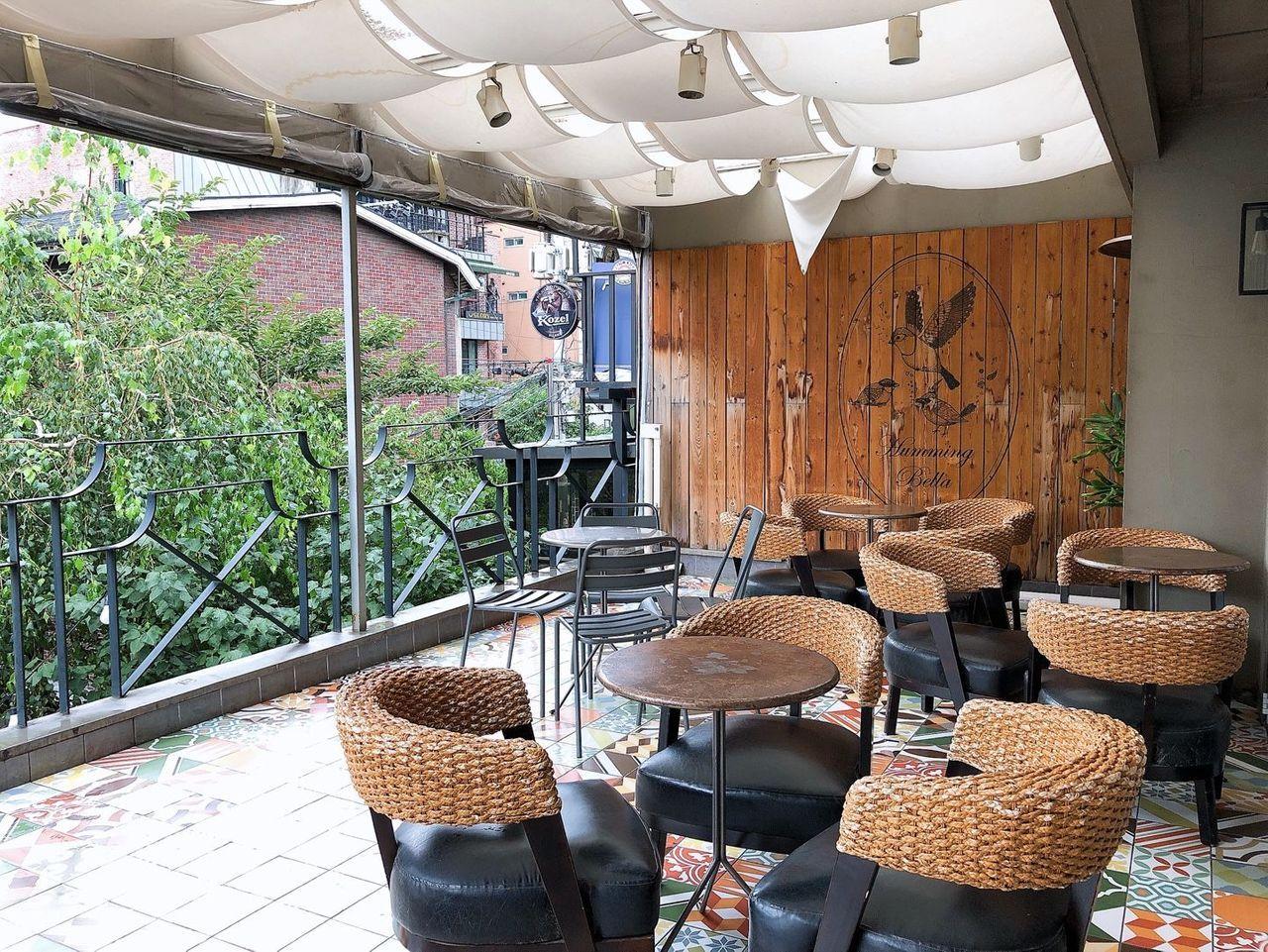 弘大咖啡廳推薦  Humming Bella