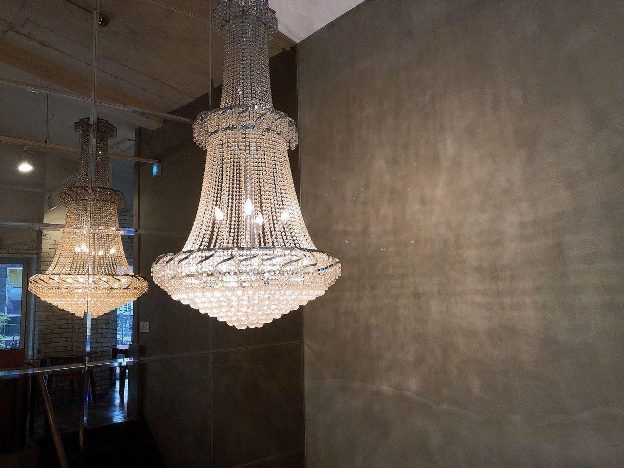 弘大咖啡廳 Humming Bella