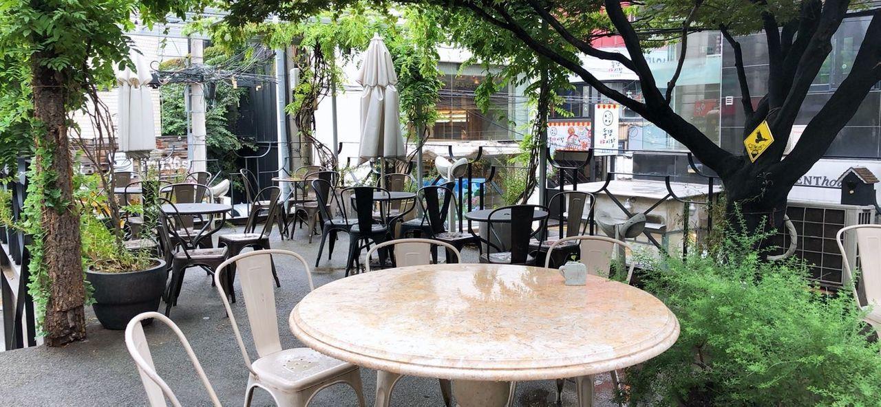Hongdae Yeonnam Cafe (10% Off)