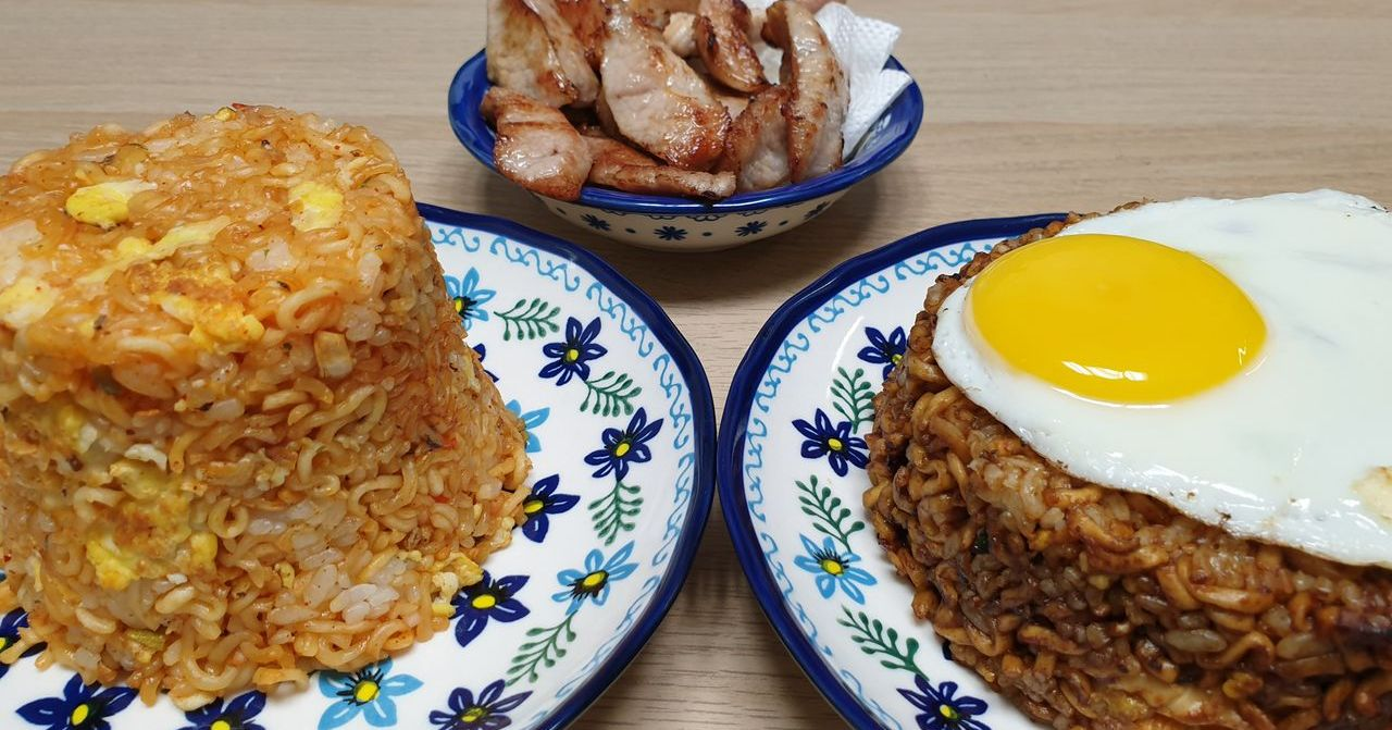 辛拉麵炒飯食譜，結合了韓國辛辣麵條和中式炒飯，創意美食體驗。