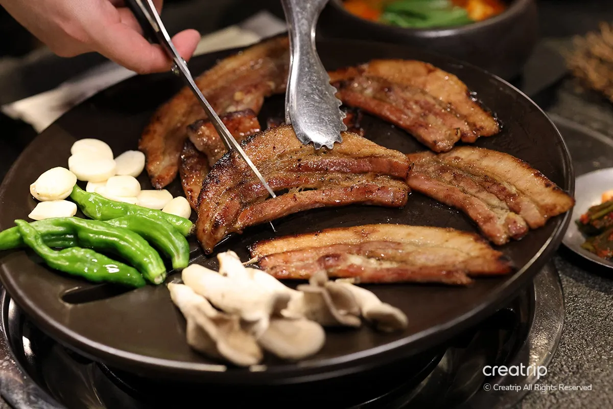 龍山 赤土熟成烤肉 韓國著名烤肉名店 熟成豬肉獨特口感