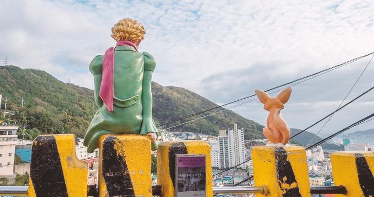 Tượng Hoàng tử bé và chú cáo