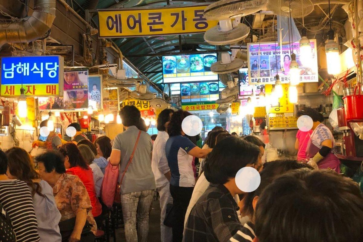 南大門 刀削麵街