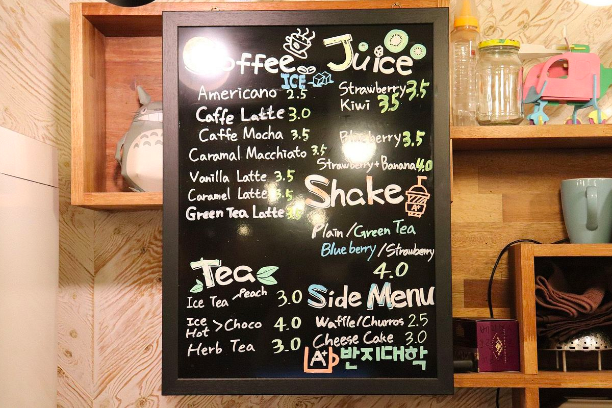 同另一半飛韓國想有一個難忘體驗?不如就去戒指大學整返整獨一無二嘅戒指啦!