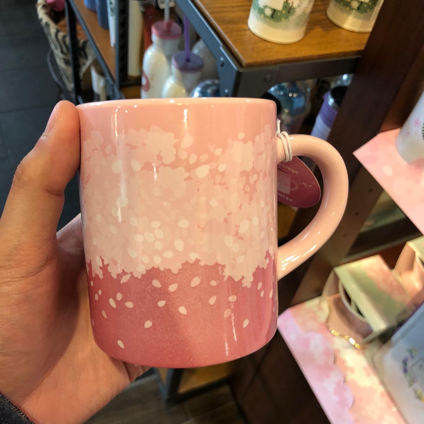 2020年韓國星巴克櫻花季最佳杯具，鋪滿櫻花圖案