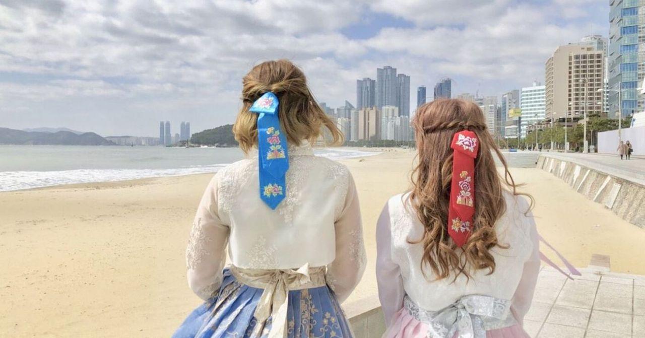 各种证件照展示样本，使用于不同正式场合的证件需求。