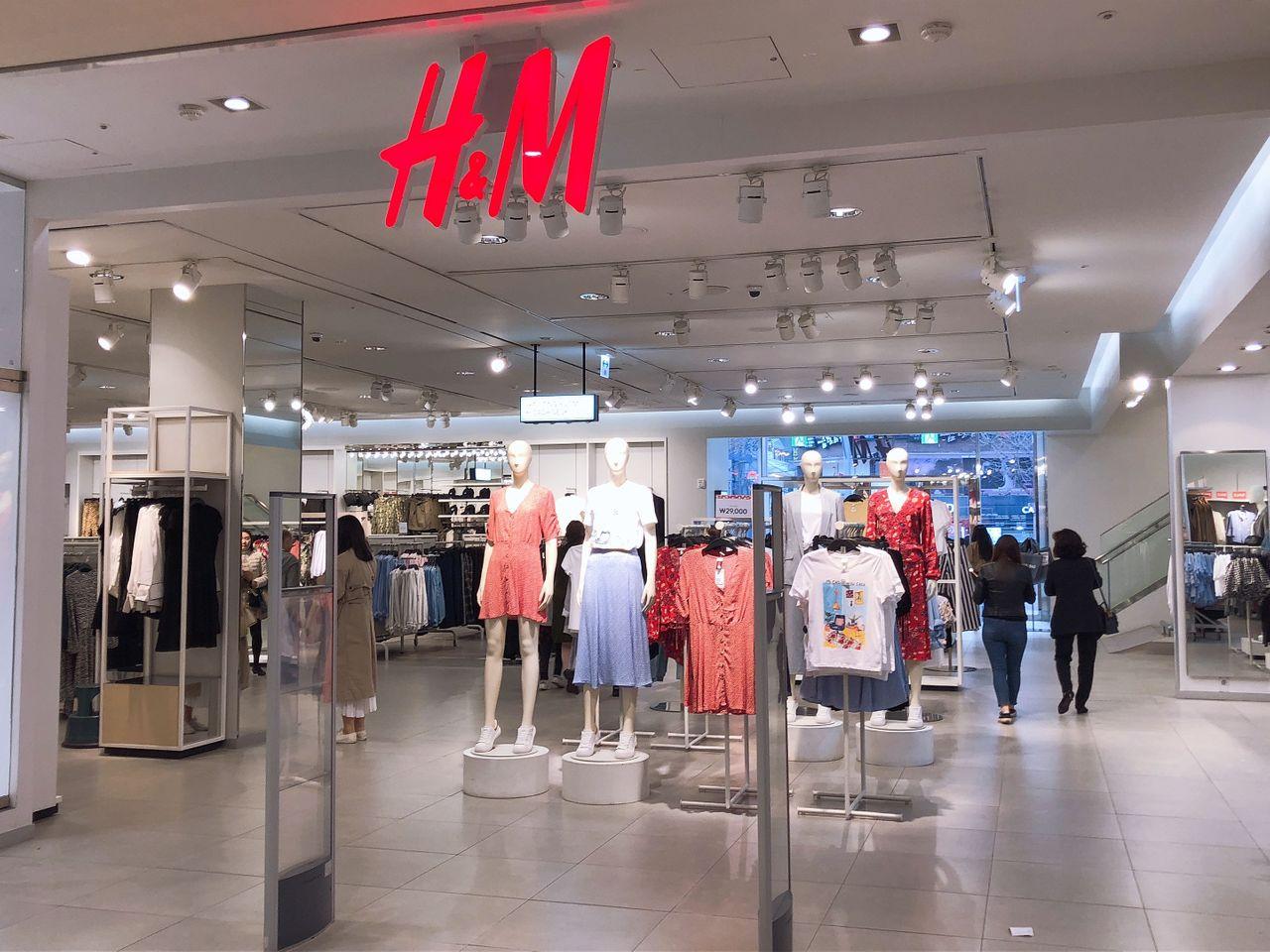 风景如画的甘川洞文化村，釜山西面附近的热门景点。