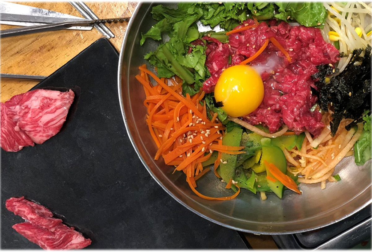 韓牛烤制後的美味展示