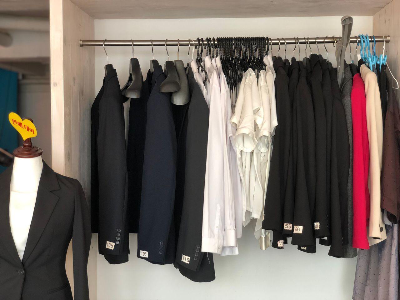 Hongdae ID Photo - Woori Dongnae Photo Studio (우리동네사진관 홍대점)