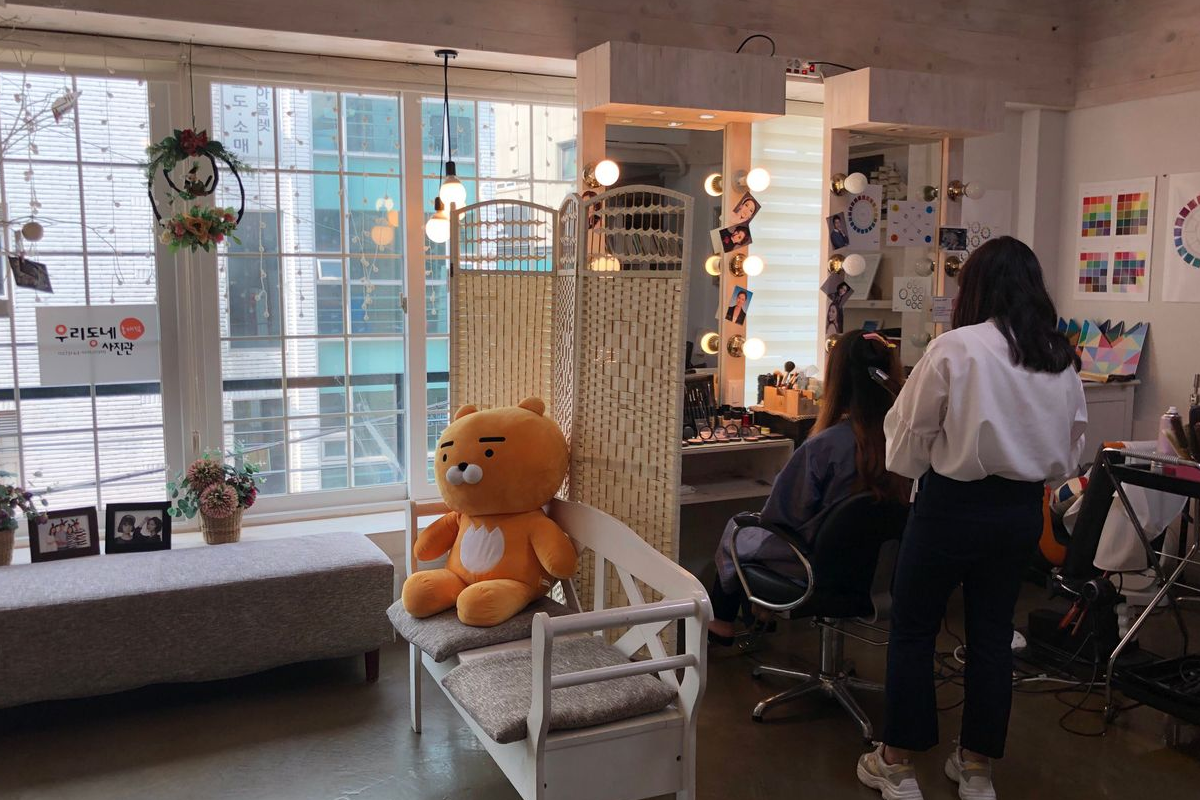 證件相 我們洞內照相館