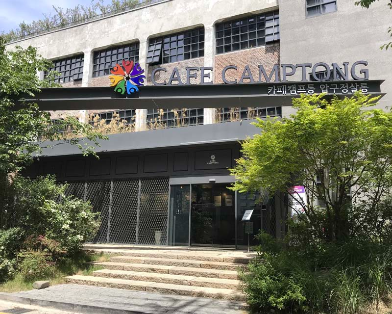 韓国、韓国カフェ、ソウル、ソウルカフェ、ソウル旅行、韓国旅行、BTS、写真スポット、ルーフトップ、新沙、シンサ、カロスキル、狎鴎亭、アックジョン