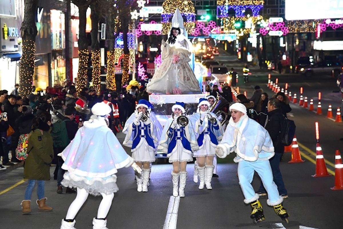 Korean Winter Festivals: Jecheon Frozen Festival