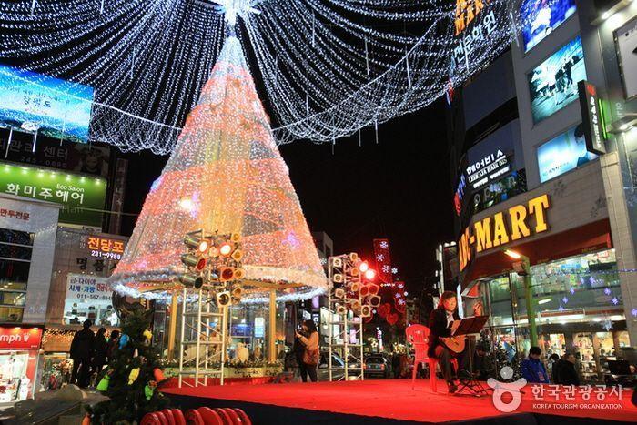 Korean Winter Festivals: Busan