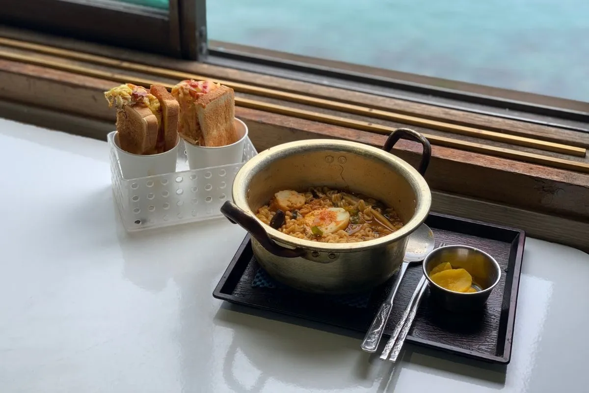 釜山 白險灘文化村  拉麵