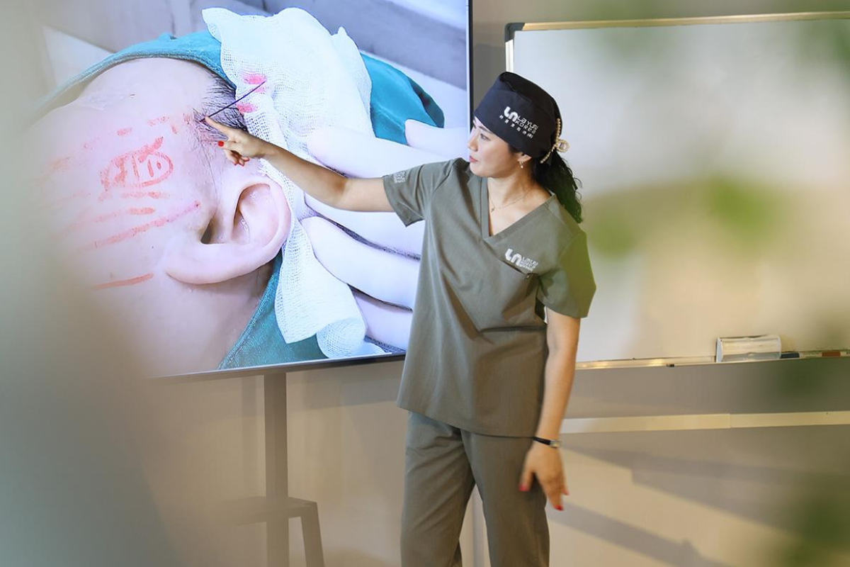 Seoul medical aesthetics clinic recommendations
Non-assembly-line medical aesthetics
Professional doctor consultations for medical aesthetics
Seoul medical aesthetics specialists
Consultations for Seoul medical aesthetics treatments
Seoul medical aesthetics clinic reviews
Medical aesthetics clinic price comparison
Korean medical aesthetics information
Creatrip Korean medical aesthetics appointment