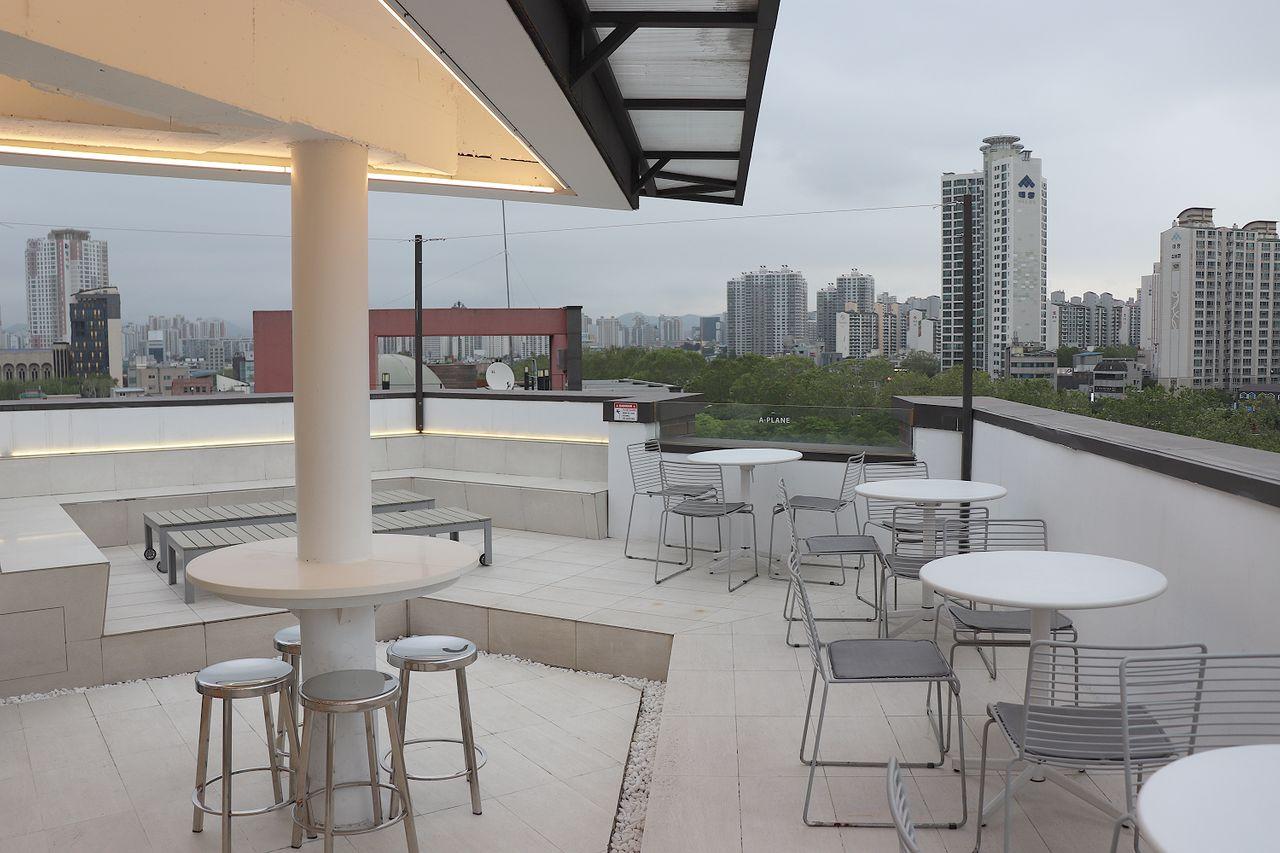 大邱金光石街露天咖啡廳「A-PLANE」，望住大邱景色好治療！